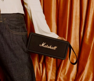 Le fabricant des enceintes, casques et intras Marshall rachète... Marshall ! On vous explique tout